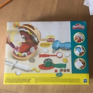 Playdoh Dentist Play Set NEW Teeth Drill N’ Fit Toothbrush